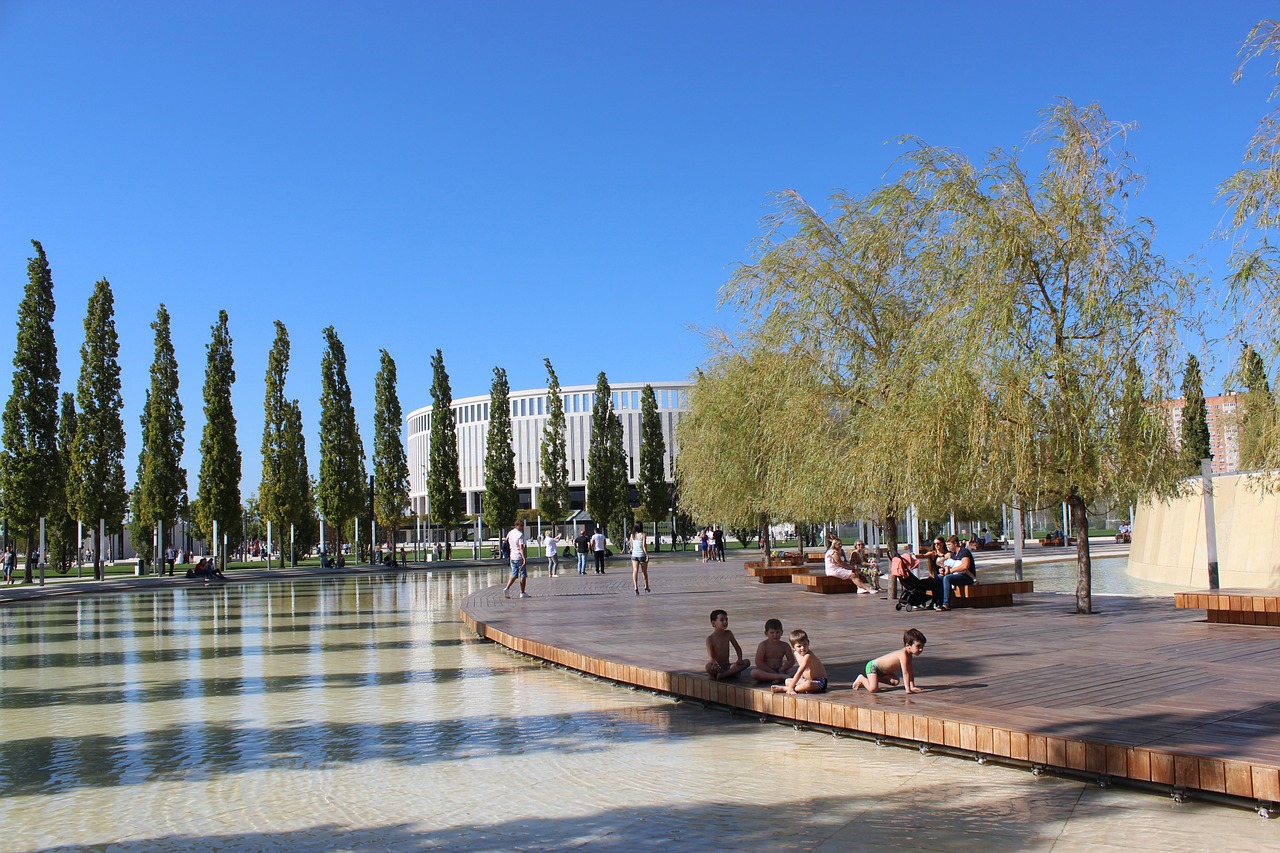 斯的财政状 斯的财政状